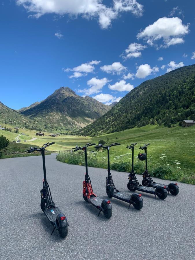 Hella - Appartement Chaleureux 10' Des Pistes El Tarter Exteriör bild